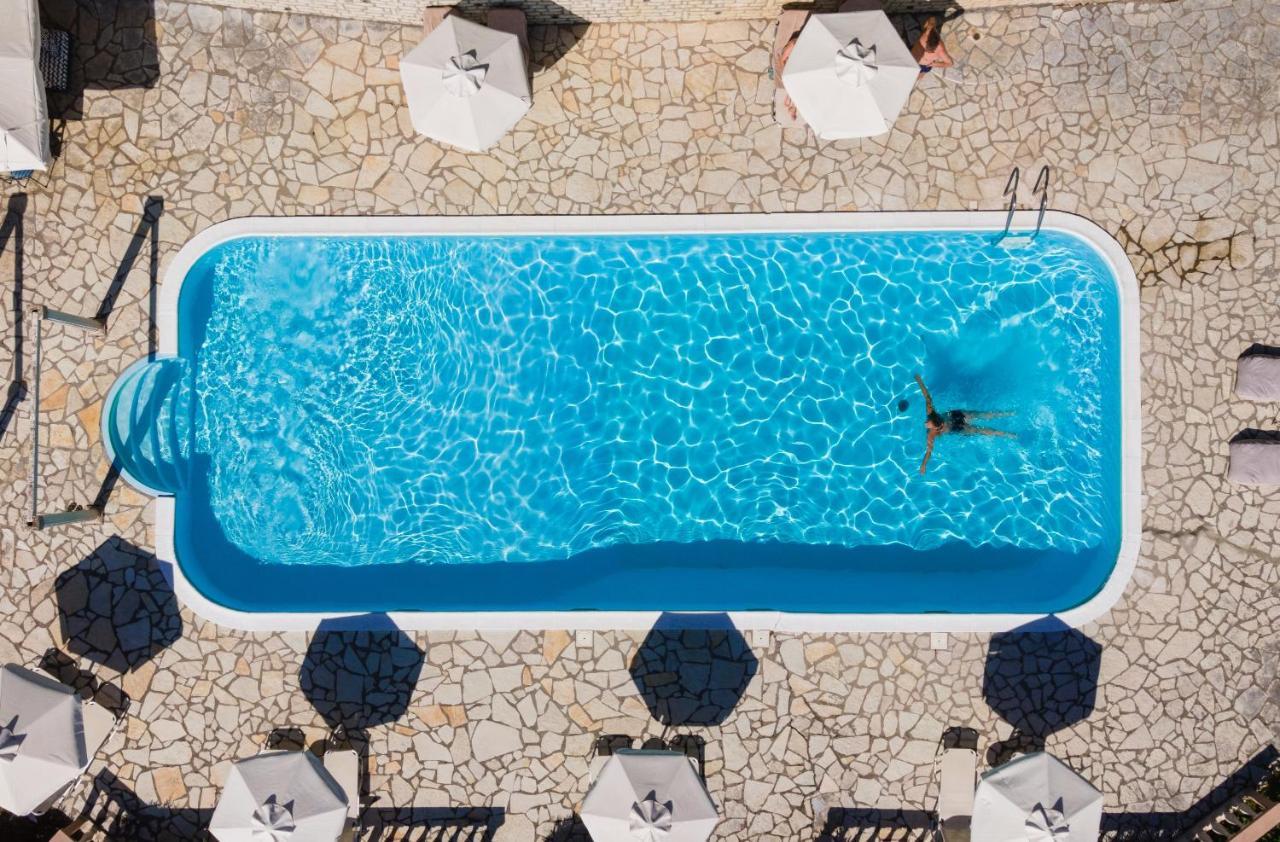 Aurora Beach Hotel Agios Ioannis Peristerion Zewnętrze zdjęcie