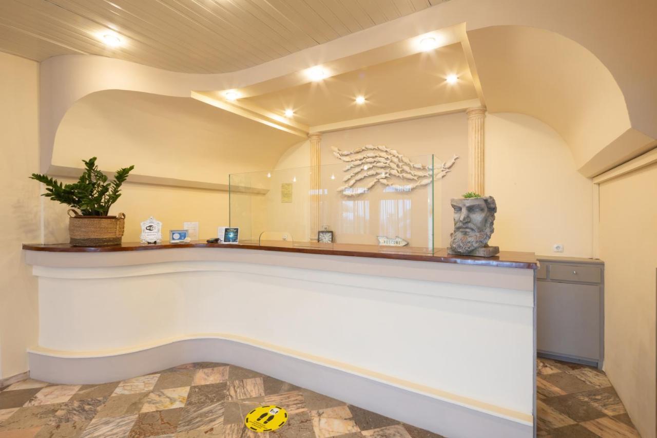 Aurora Beach Hotel Agios Ioannis Peristerion Zewnętrze zdjęcie