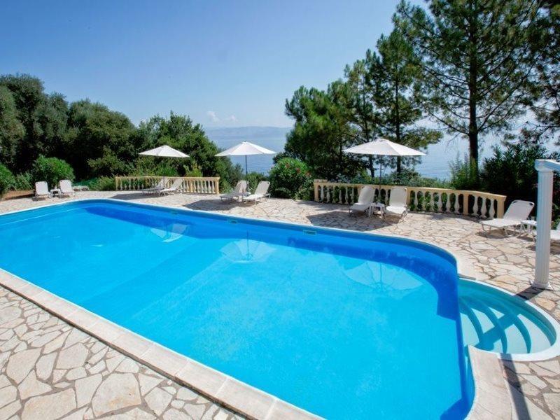 Aurora Beach Hotel Agios Ioannis Peristerion Zewnętrze zdjęcie