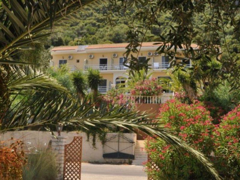 Aurora Beach Hotel Agios Ioannis Peristerion Zewnętrze zdjęcie